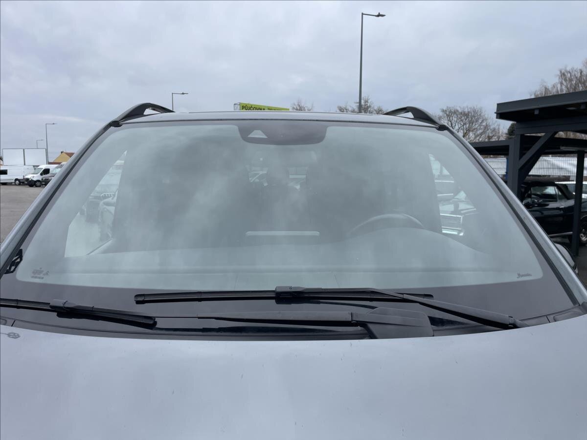 Mercedes-Benz Třídy V MPV 2,0 l 174 kw