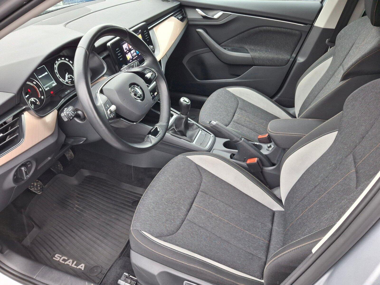 Škoda Scala Hatchback 1,5 l 110 kw