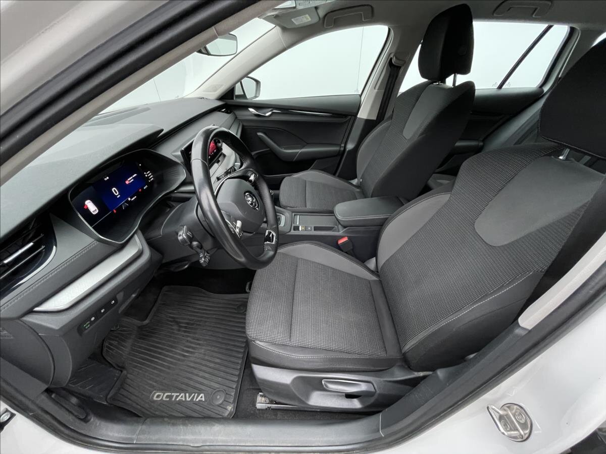 Škoda Octavia Kombi 2,0 l 85 kw