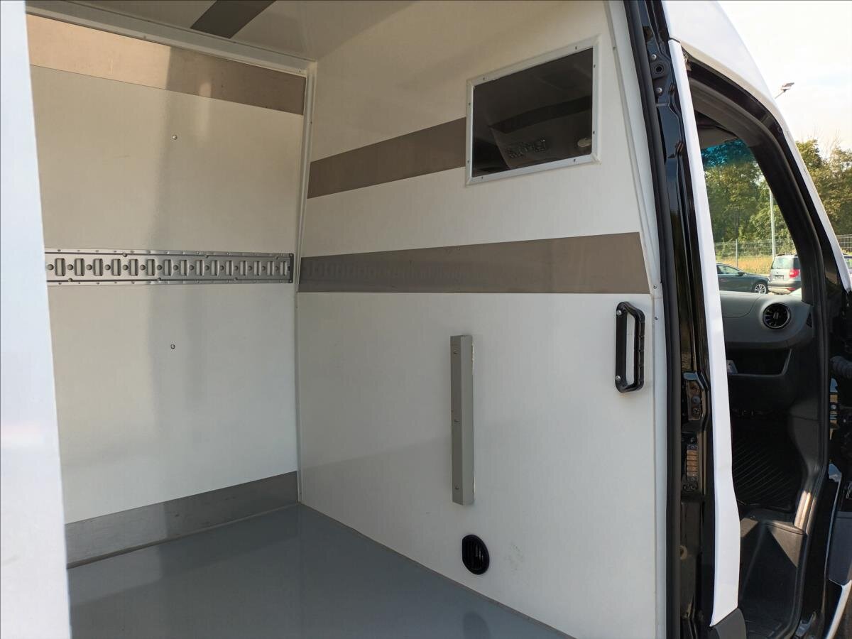 Mercedes-Benz Sprinter Ostatní 3,0 l 140 kw