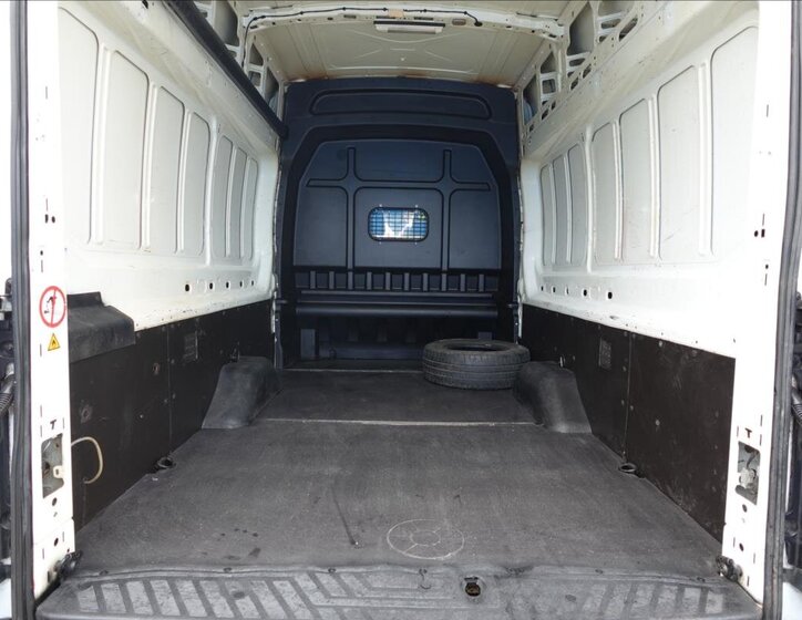 Ford Transit Ostatní 2,2 l 114 kw