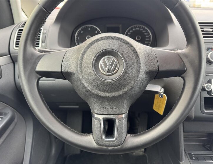 Volkswagen Touran MPV 1,6 l 77 kw