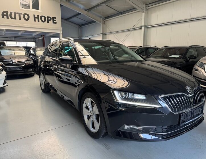 Škoda Superb Kombi 2,0 l 140 kw