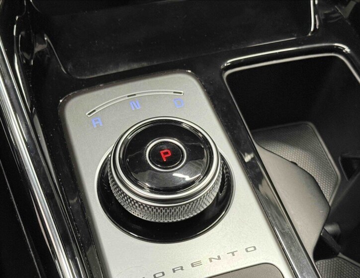 KIA Sorento SUV 2,2 l 148 kw