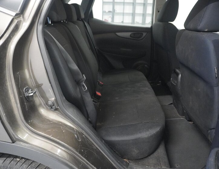 Nissan Qashqai SUV 1,2 l 85 kw