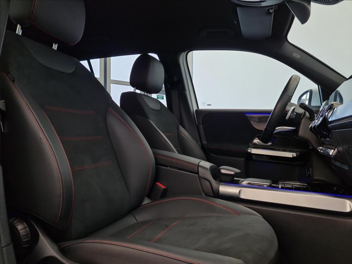 Mercedes-Benz GLB SUV 1,3 l 120 kw