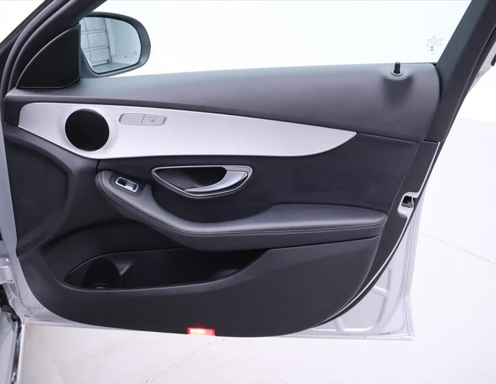 Mercedes-Benz Třídy C 14