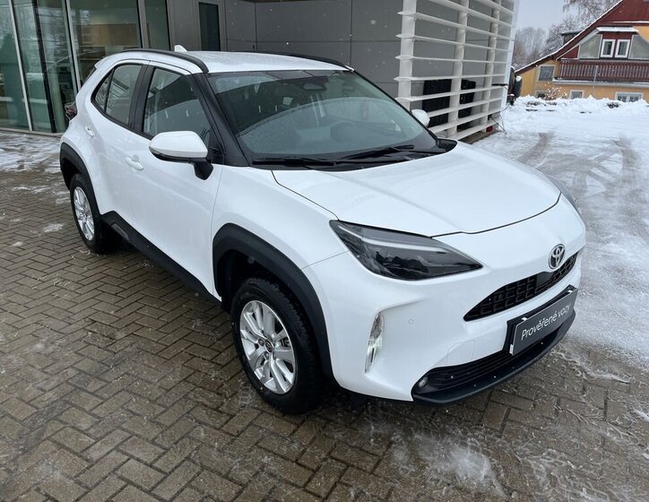 Toyota Yaris Cross SUV 1,5 l 68 kw