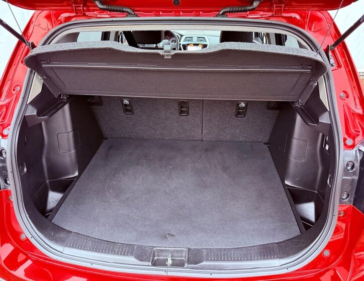 Suzuki SX4 Hatchback 1,4 l 95 kw