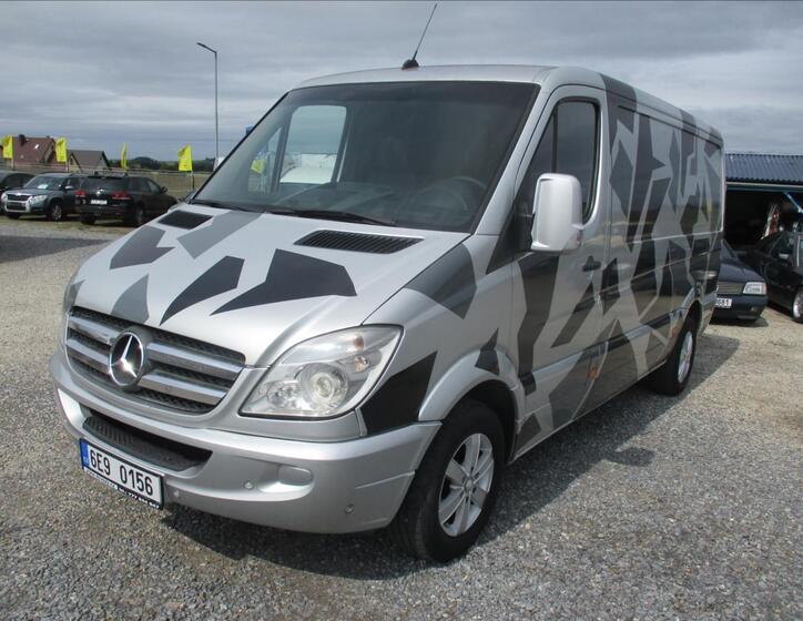 Mercedes-Benz Sprinter 1