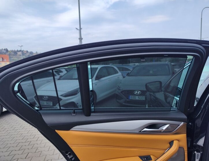 BMW Řada 5 Sedan / Limuzína 3,0 l 235 kw