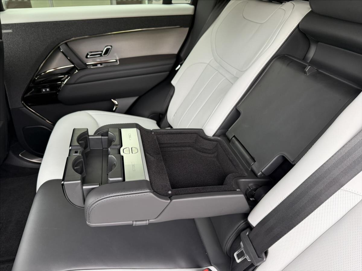 Land Rover Range Rover Sport SUV / Terénní 3,0 l 184 kw