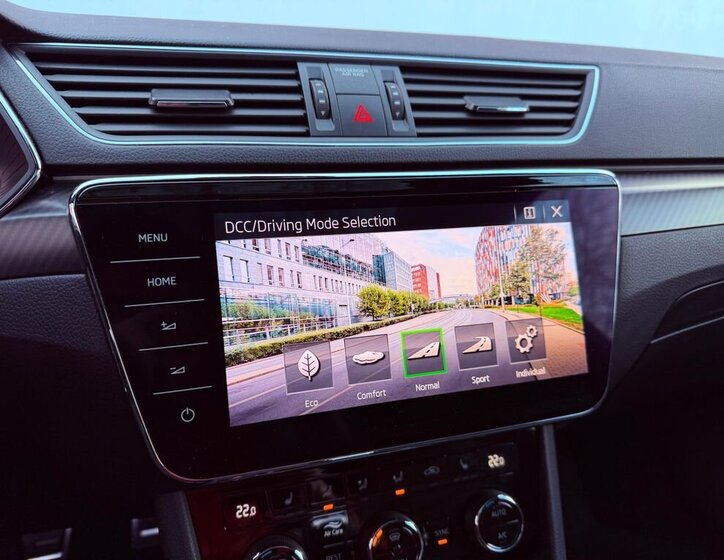 Škoda Superb Sedan / Limuzína 2,0 l 140 kw