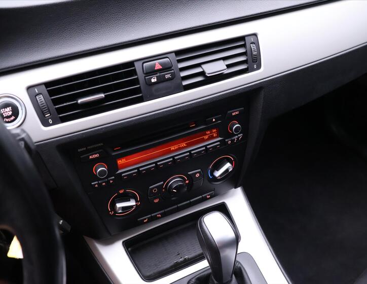 BMW Řada 3 22
