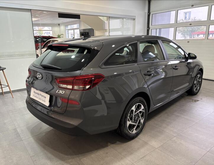 Hyundai i30 5