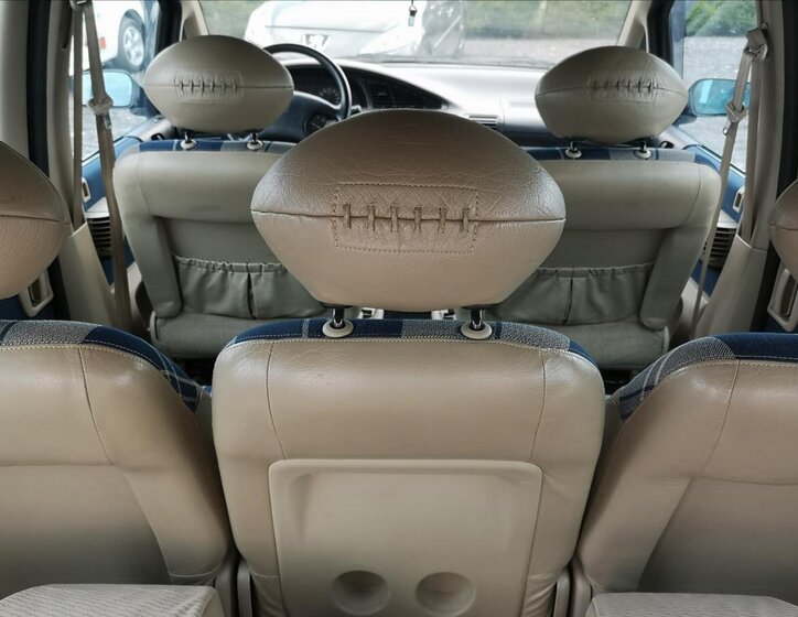 Peugeot 806 Kombi 2,1 l 80 kw