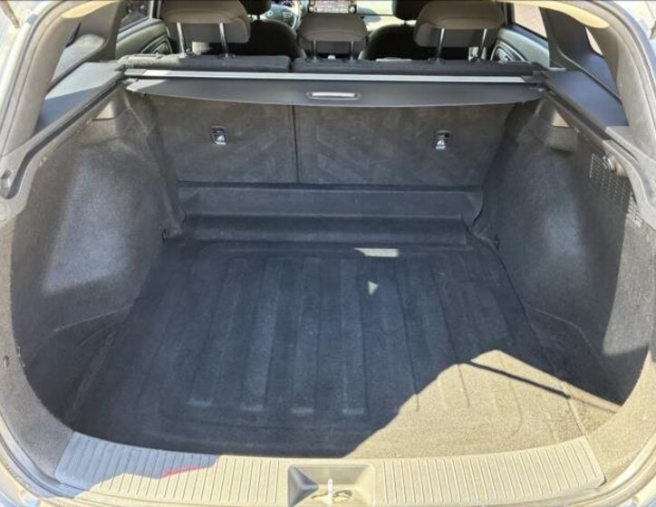 Hyundai i30 Kombi 998,0 88 kw