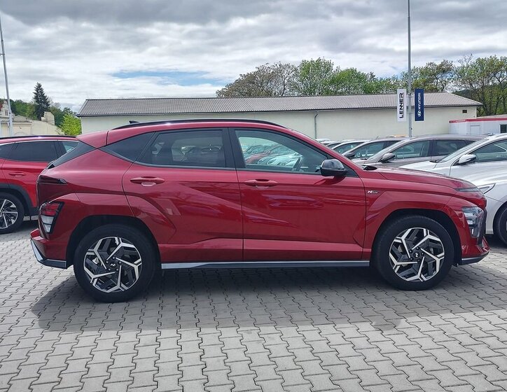 Hyundai Kona SUV / Terénní 1,6 l 145 kw