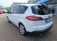 Ford S-MAX MPV 2,0 l 103 kw