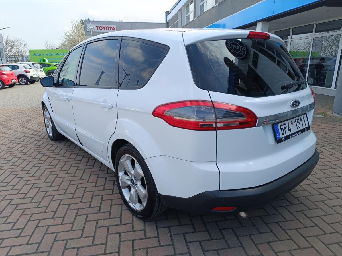Ford S-MAX MPV 2,0 l 103 kw