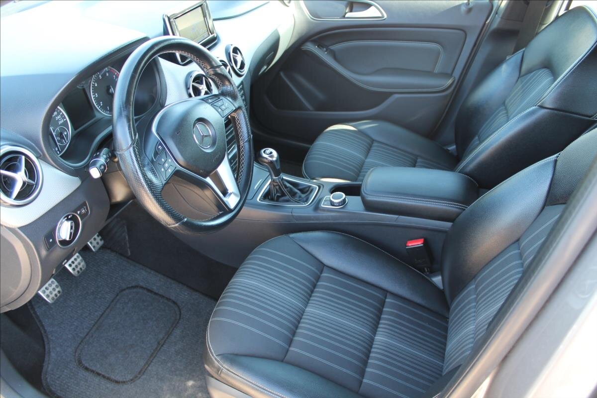 Mercedes-Benz Třídy B MPV 1,6 l 90 kw
