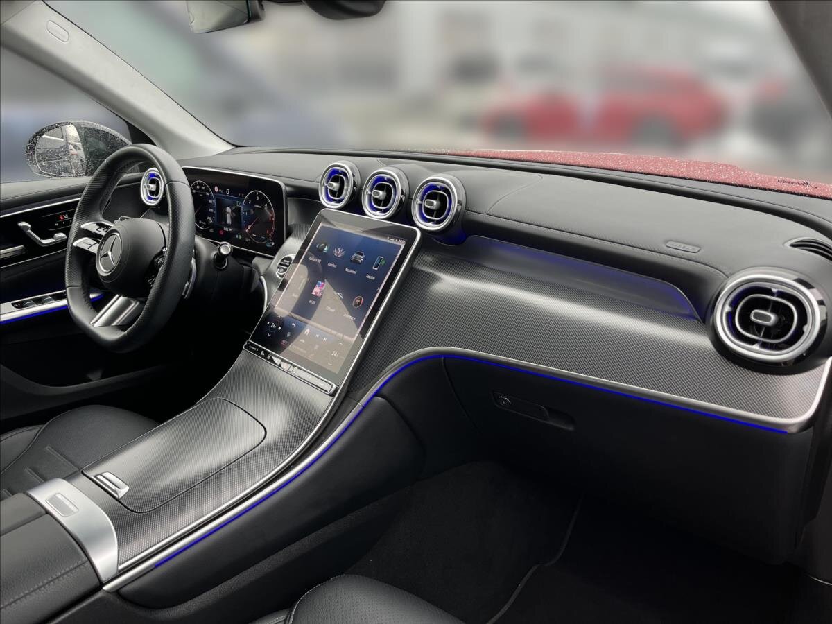 Mercedes-Benz GLC SUV 2,0 l 145 kw