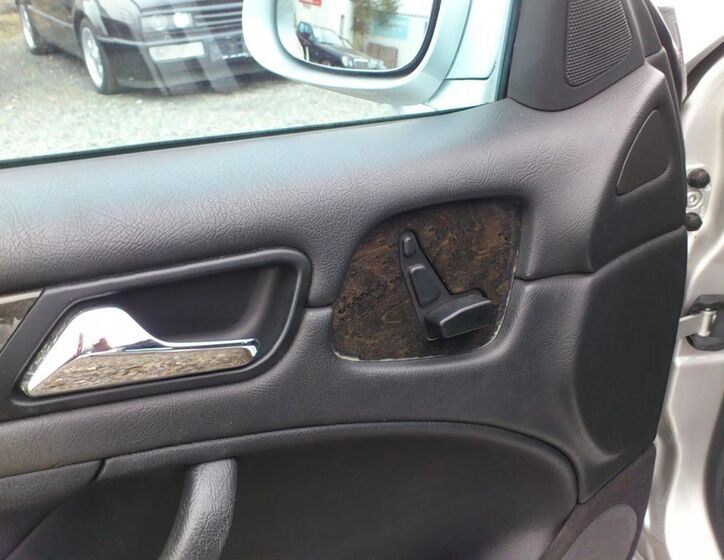 Mercedes-Benz CLK 11