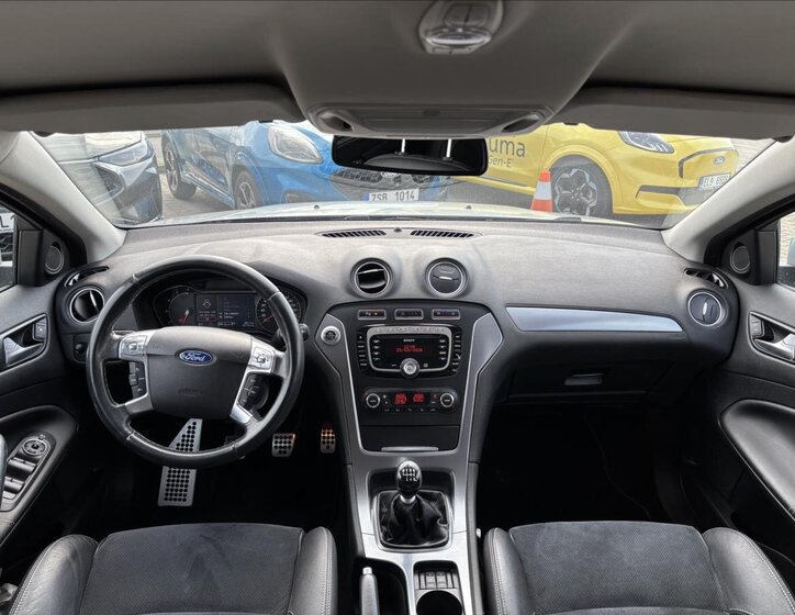 Ford Mondeo Kombi 2,0 l 103 kw