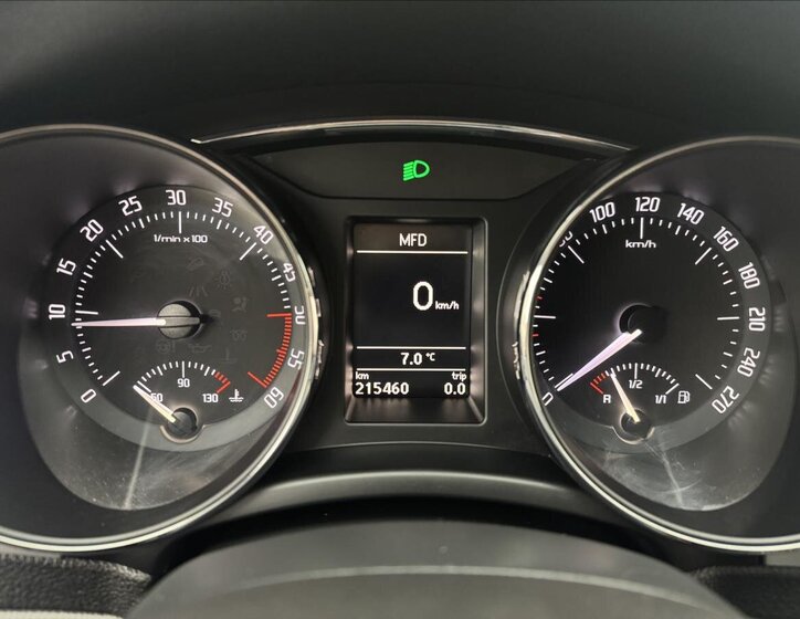 Škoda Superb Kombi 2,0 l 103 kw