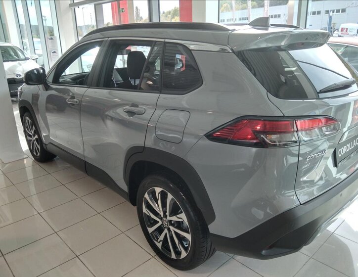 Toyota Corolla Cross 3