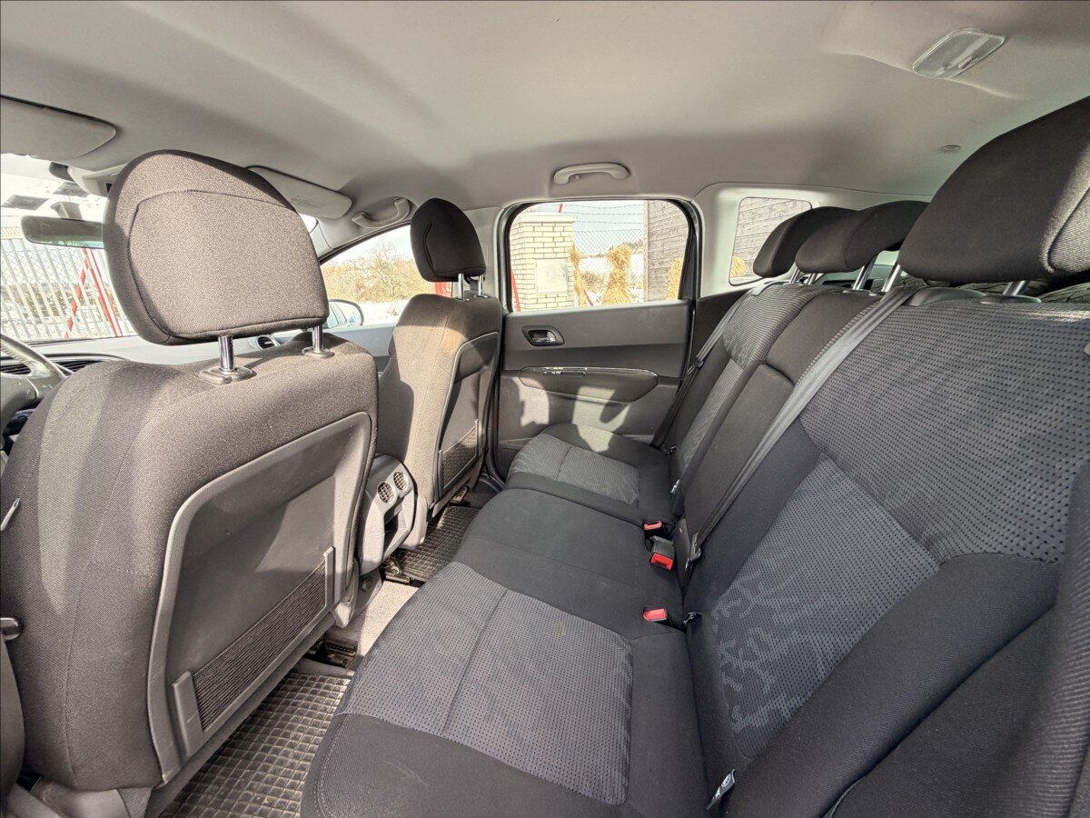 Peugeot 3008 Hatchback 1,6 l 88 kw