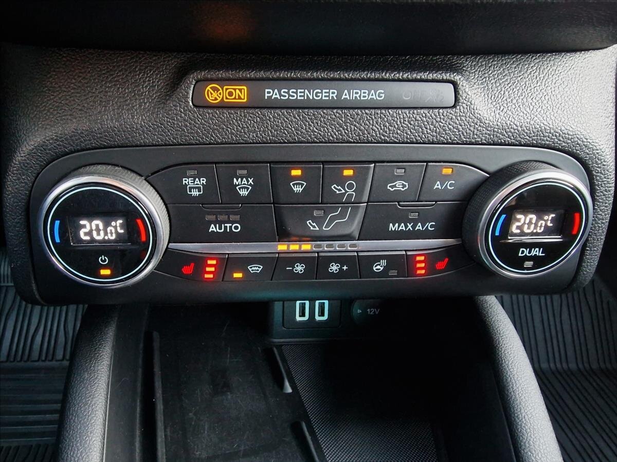 Ford Focus Kombi 1,5 l 88 kw