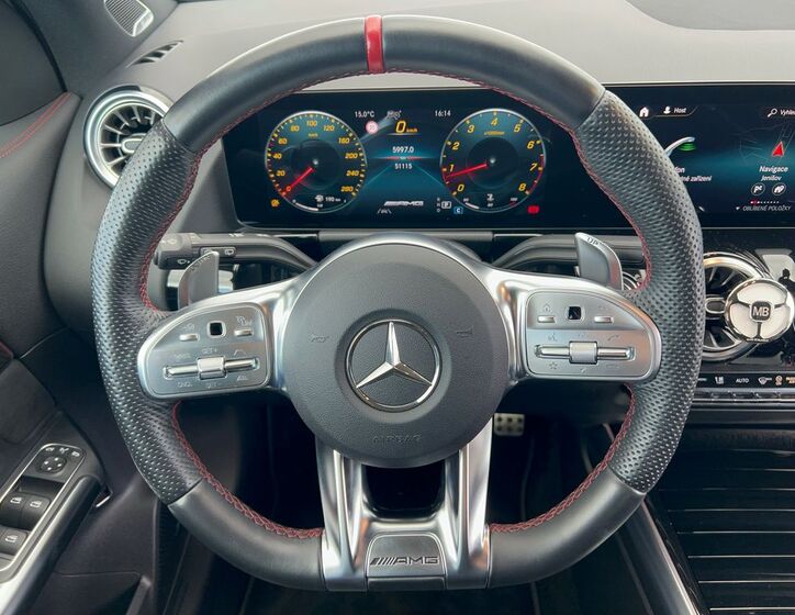 Mercedes-Benz GLA 18