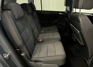 Volkswagen Touran 23