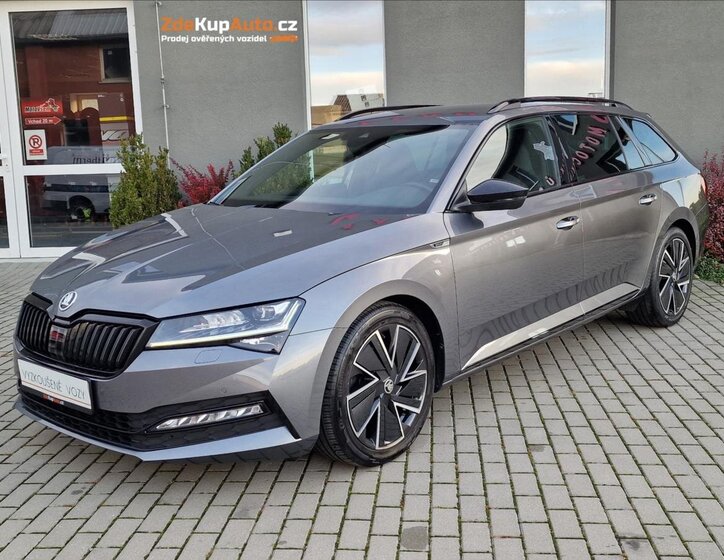 Škoda Superb 1