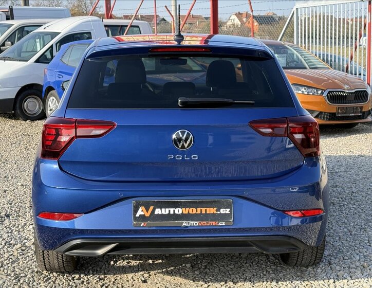 Volkswagen Polo Hatchback 999,0 70 kw