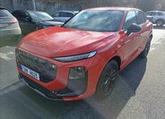 Audi Q3 CUV / Crossover 2,0 l 110 kw
