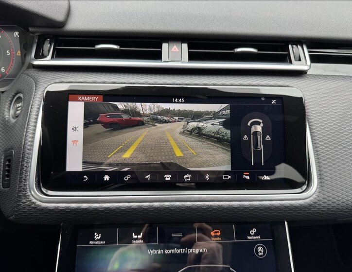 Land Rover Range Rover Velar SUV / Terénní 2,0 l 177 kw