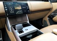 Land Rover Range Rover SUV 4,4 l 390 kw