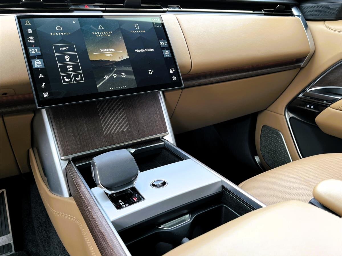 Land Rover Range Rover SUV 4,4 l 390 kw