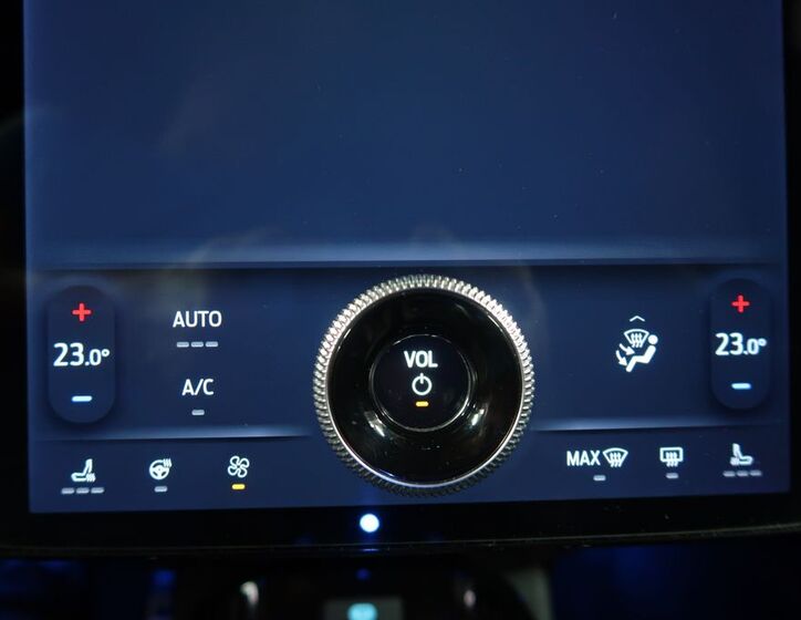 Ford Mustang Mach-E 26