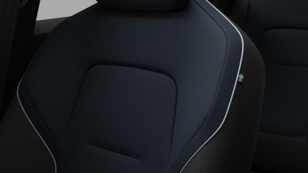 Volvo EX30 SUV / Terénní 0,0 200 kw