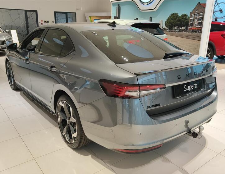 Škoda Superb 2