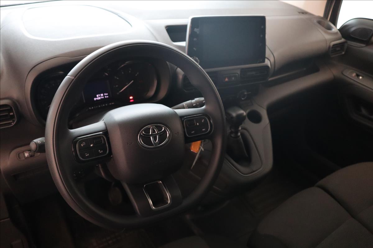 Toyota ProAce City