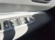 Peugeot 5008 MPV 1,6 l 88 kw