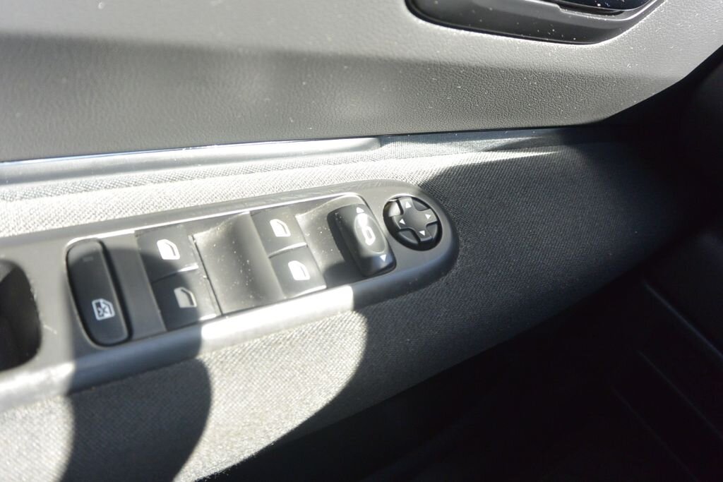 Peugeot 5008 MPV 1,6 l 88 kw