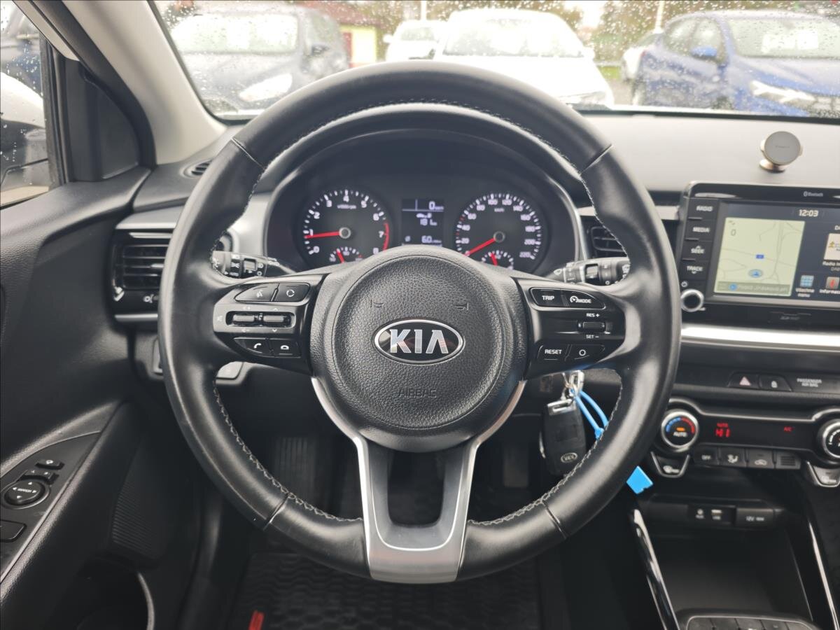 KIA Stonic SUV / Terénní 1,4 l 73 kw