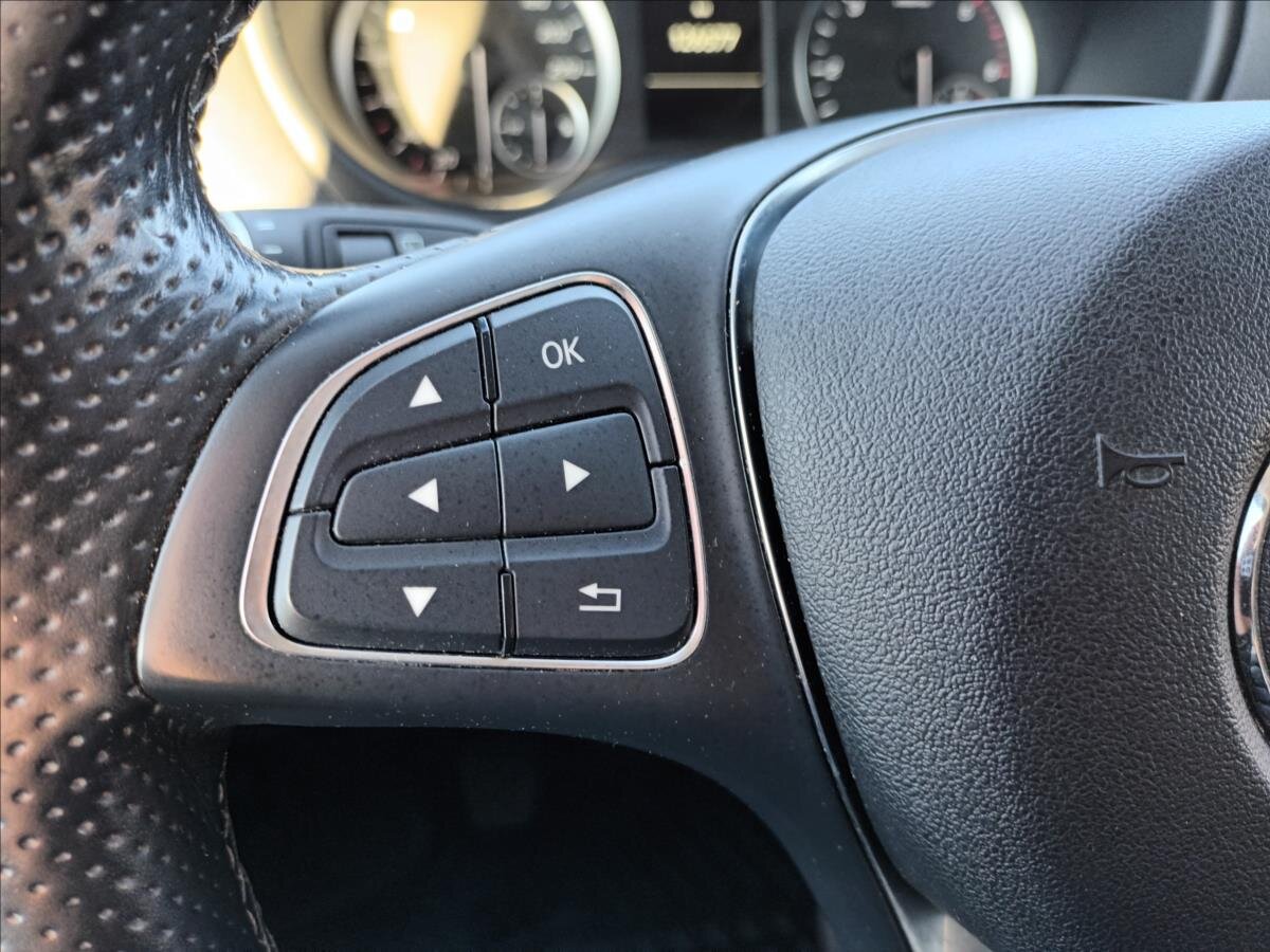 Mercedes-Benz Vito VAN-Minibus 1,8 l 100 kw