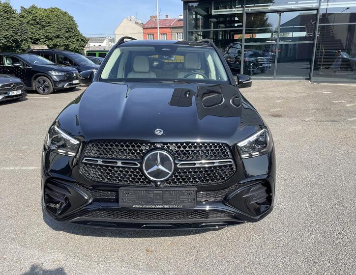 Mercedes-Benz GLE 2