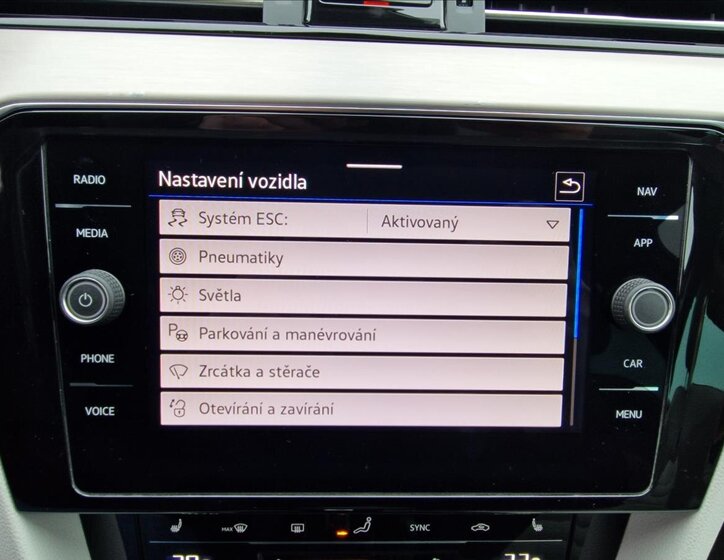 Volkswagen Passat Kombi 2,0 l 110 kw